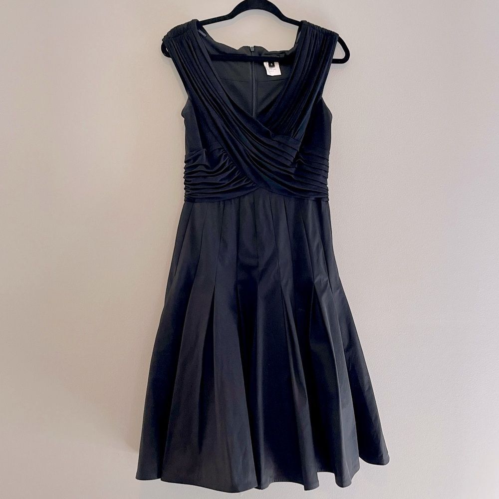 Tadashi Shoji Black Midi Fit & Flare Formal Dress Size 8